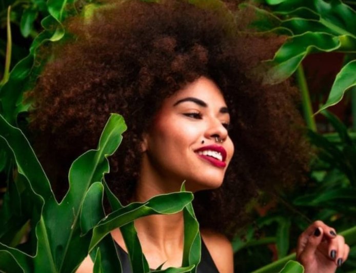 10 Tips to Keep Your Hair Clean and Fresh